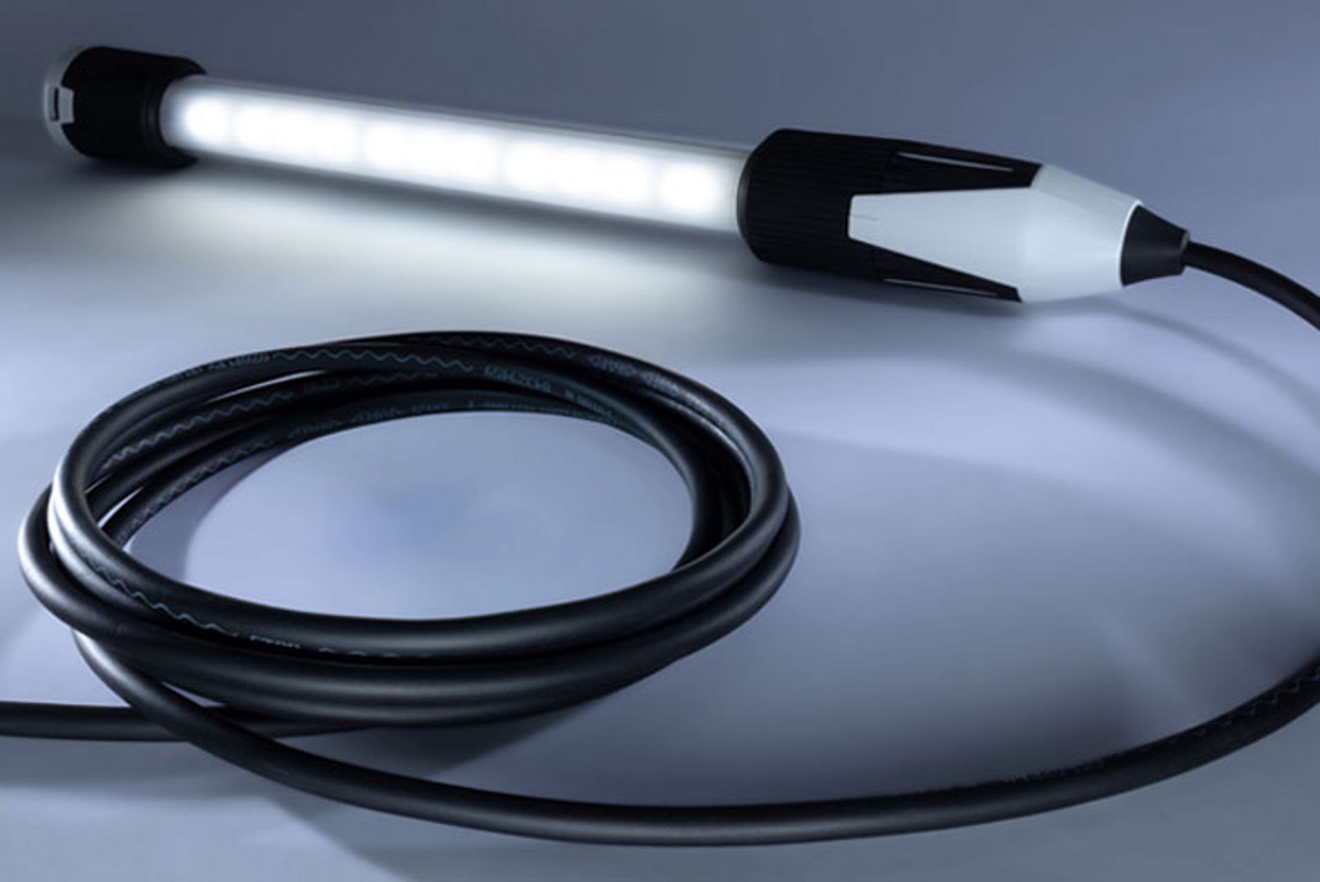 Oprawy LED 6036 to kompletny zestaw gotowy do użycia w każdych warunkach.